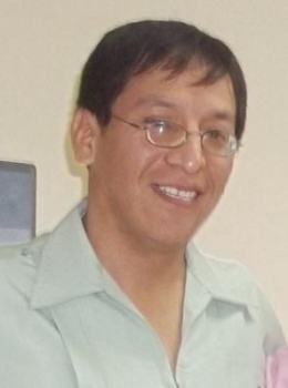 Dr. Carlos Vasquez Mayta - COP: 13880